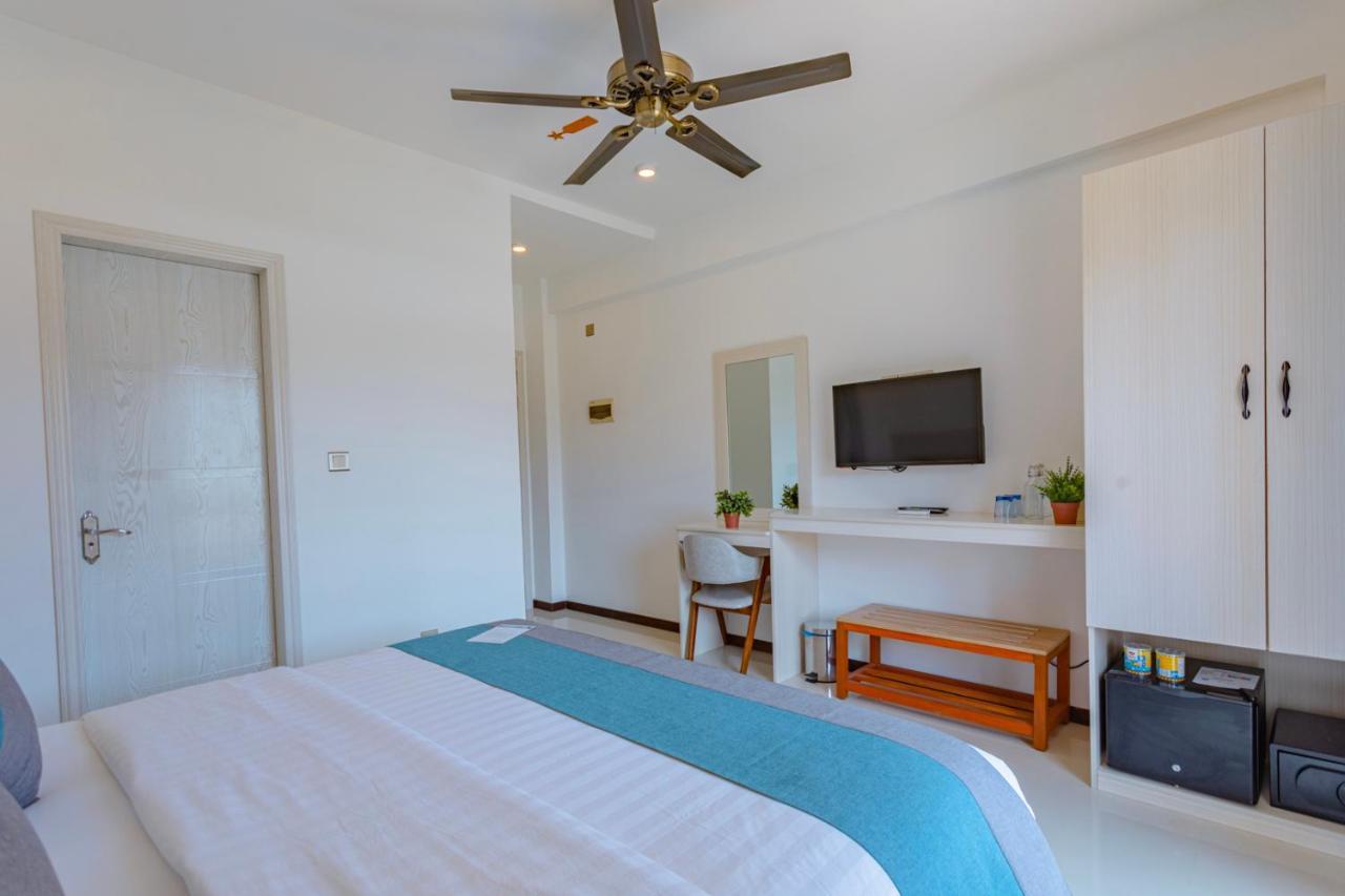 Dhiguveli Breeze Hotel Dhigurah  Exterior photo