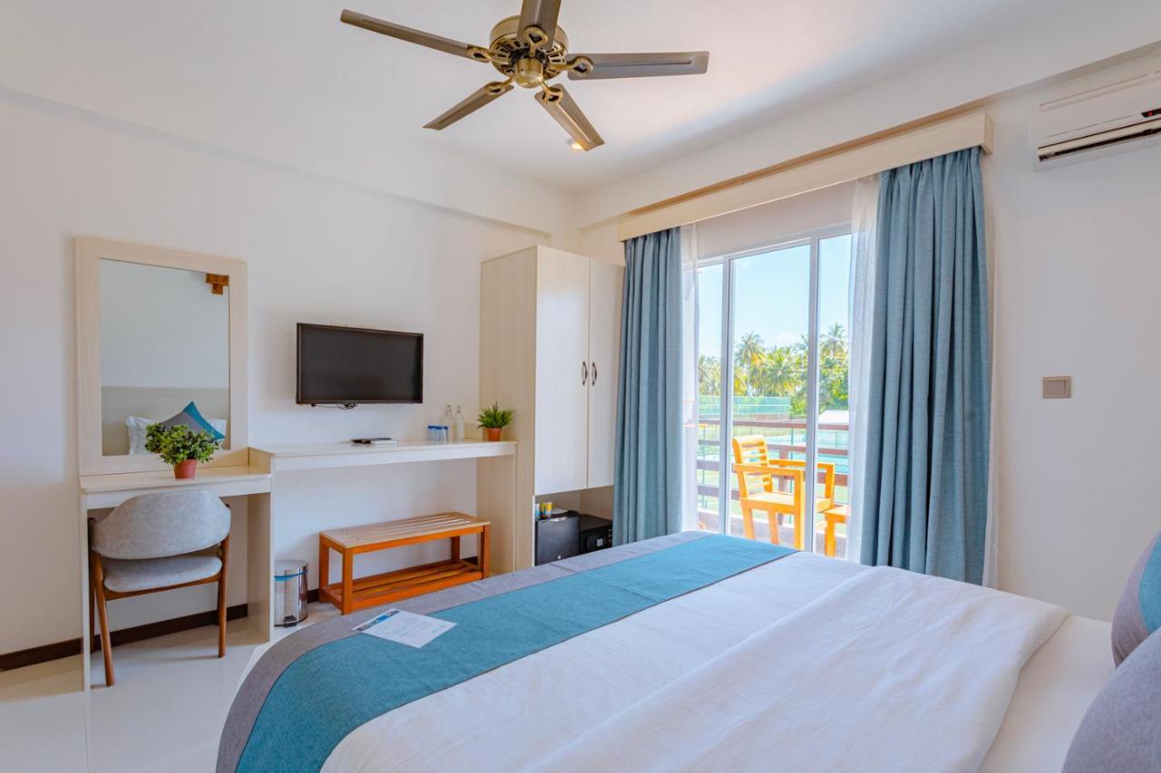 Dhiguveli Breeze Hotel Dhigurah  Exterior photo