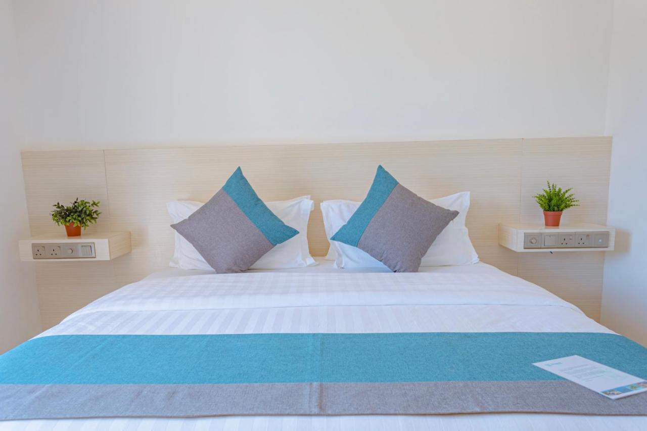 Dhiguveli Breeze Hotel Dhigurah  Exterior photo